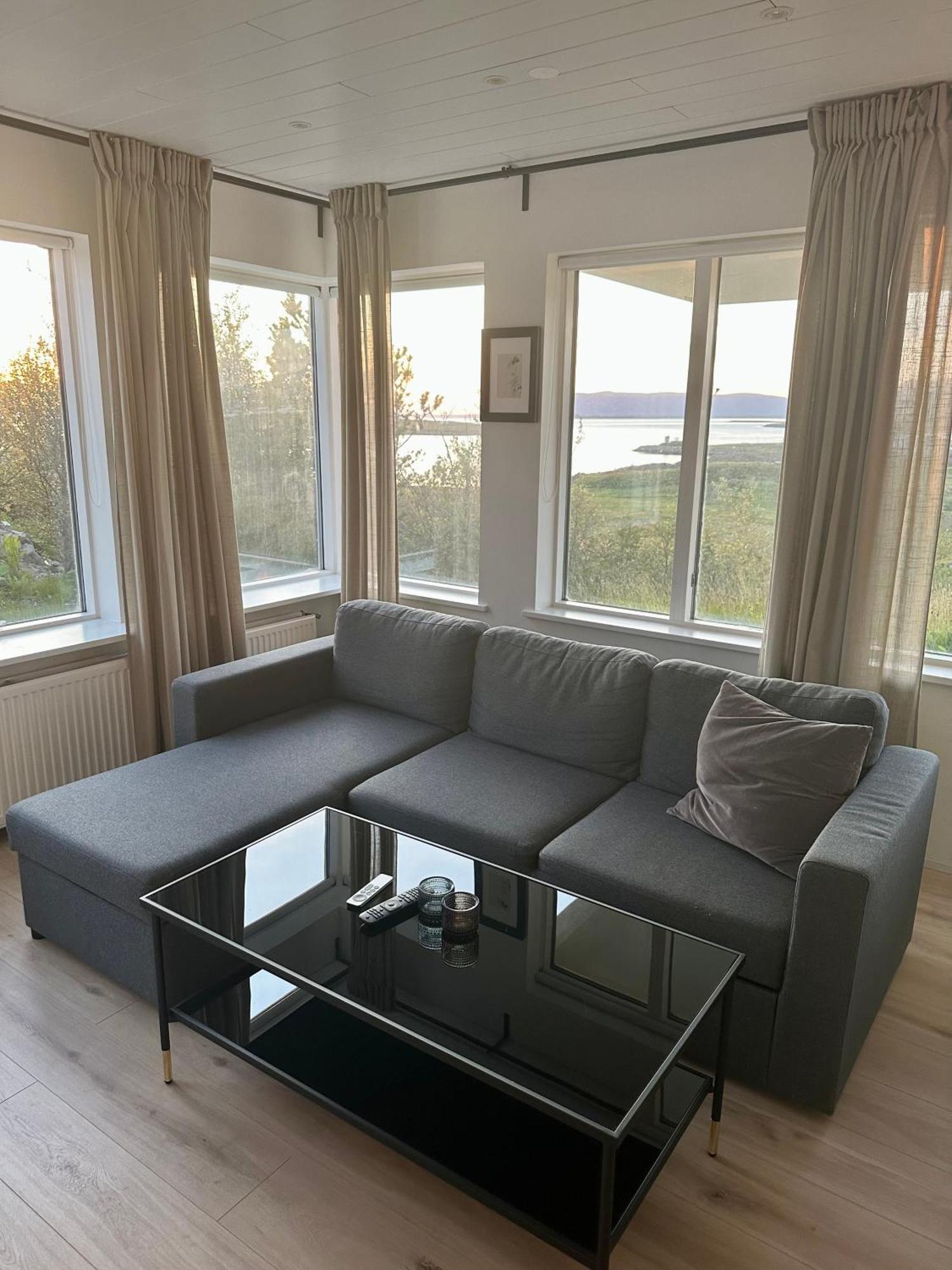 Charming 1-Bedroom Condo With Stunning View Рейкьявик Экстерьер фото